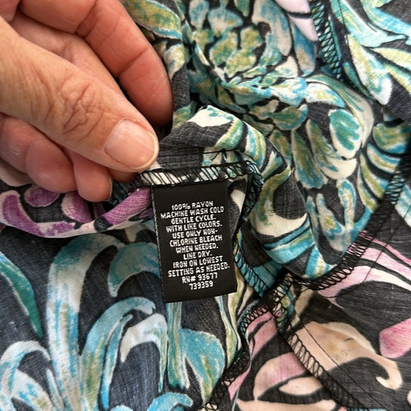 NWT Nicole Miller Floral Colorful sleeveless Dress - Picture 9 of 9